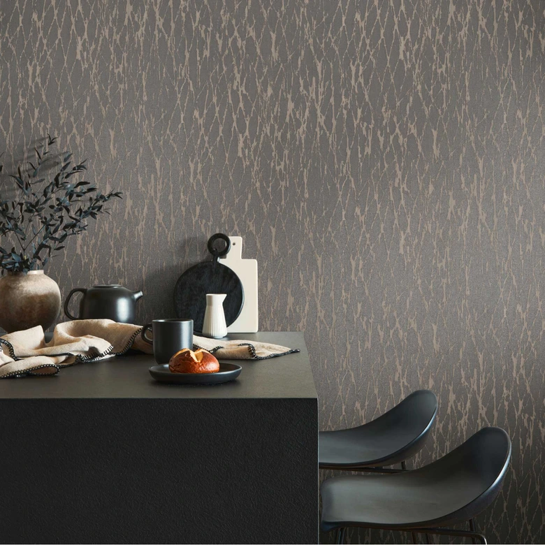 Papier peint structuré noir avec accents dorés - papier peint intissé pour pièces luxueuses 