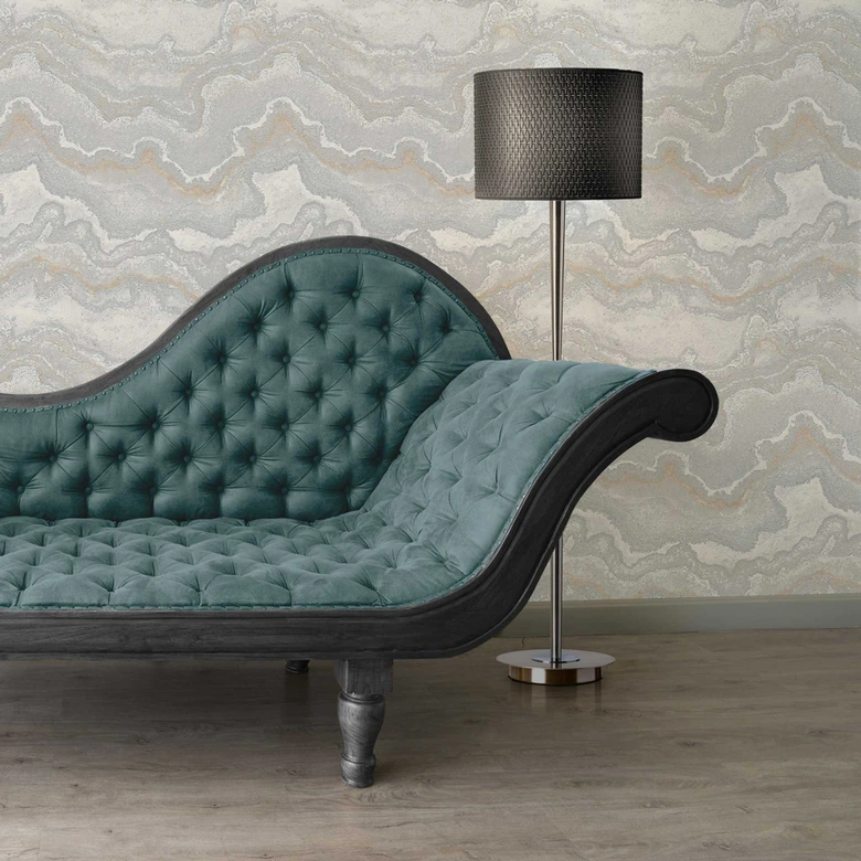 Papier peint intissé à effet marbré argenté et doré - Papier peint pour une atmosphère de vie luxueuse 