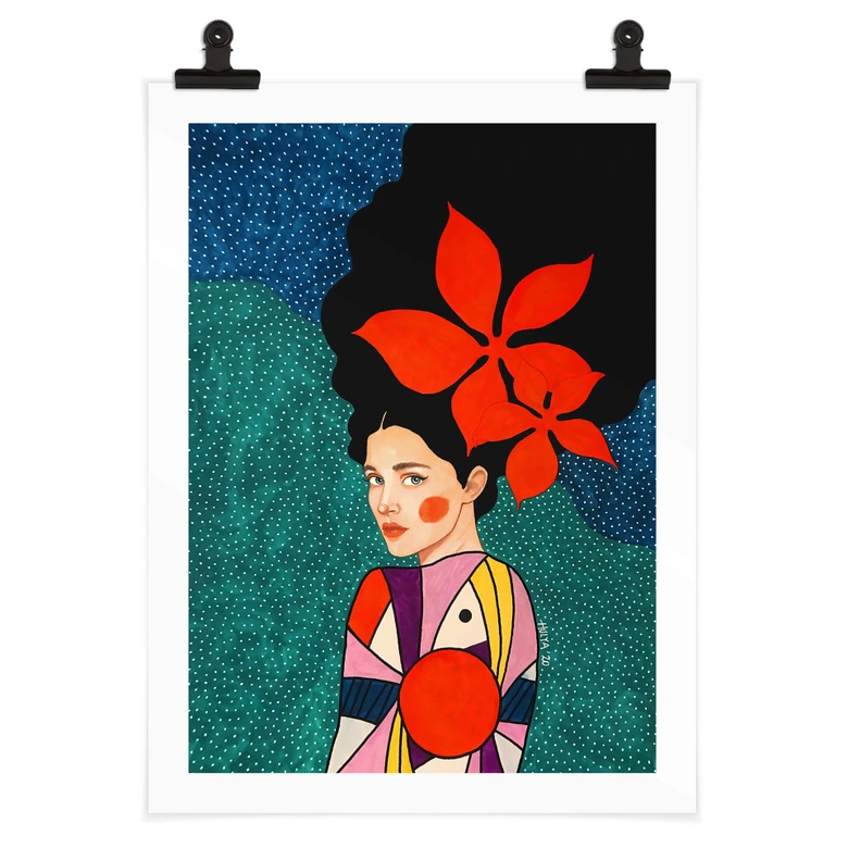 Poster Frau mit roten Blumen im Haar - Hülya 