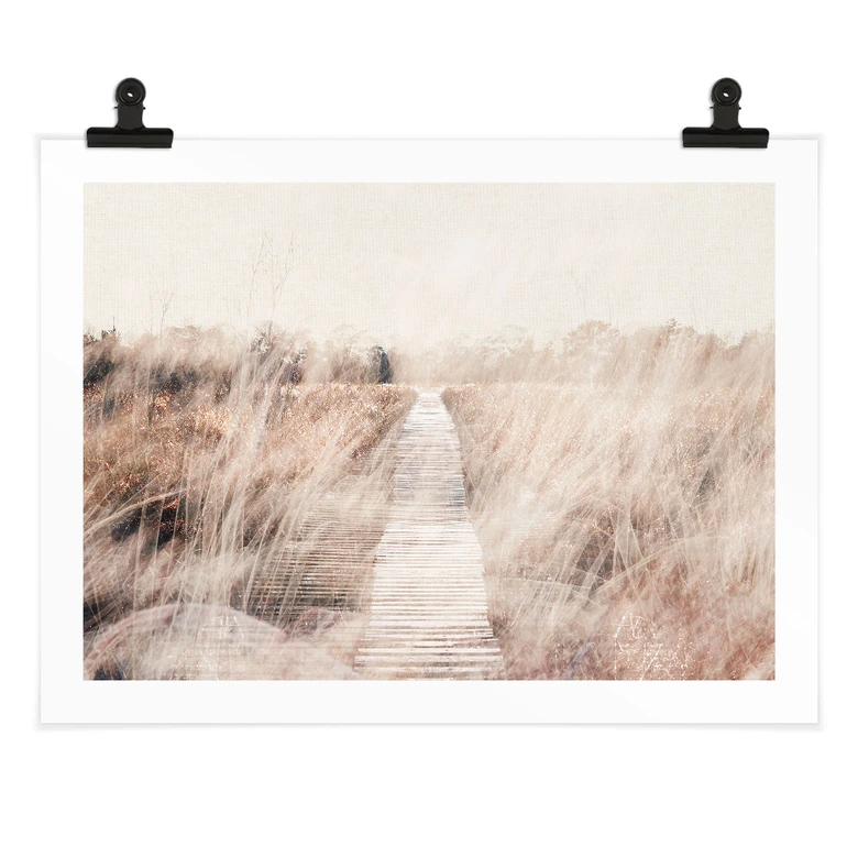 Poster Drömlandskap med gångbro i trä - Fantasifullt 