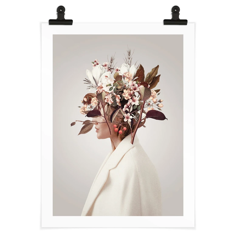 Poster Moth - Schönheit mit Blumenhut 