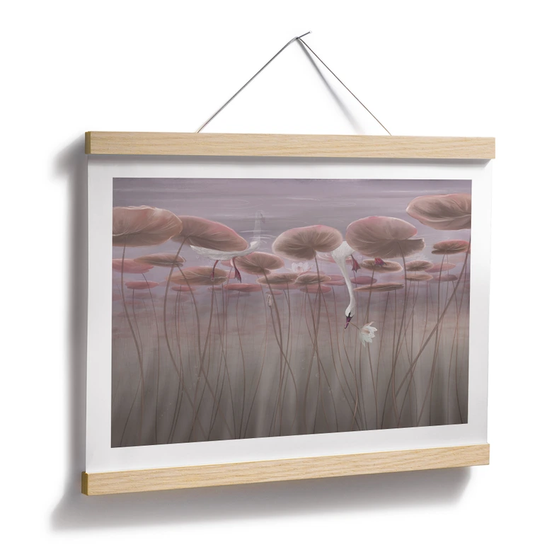 Poster Lotusblumen mit Schwan im Wasser in Altrosa - Ms Tiff 