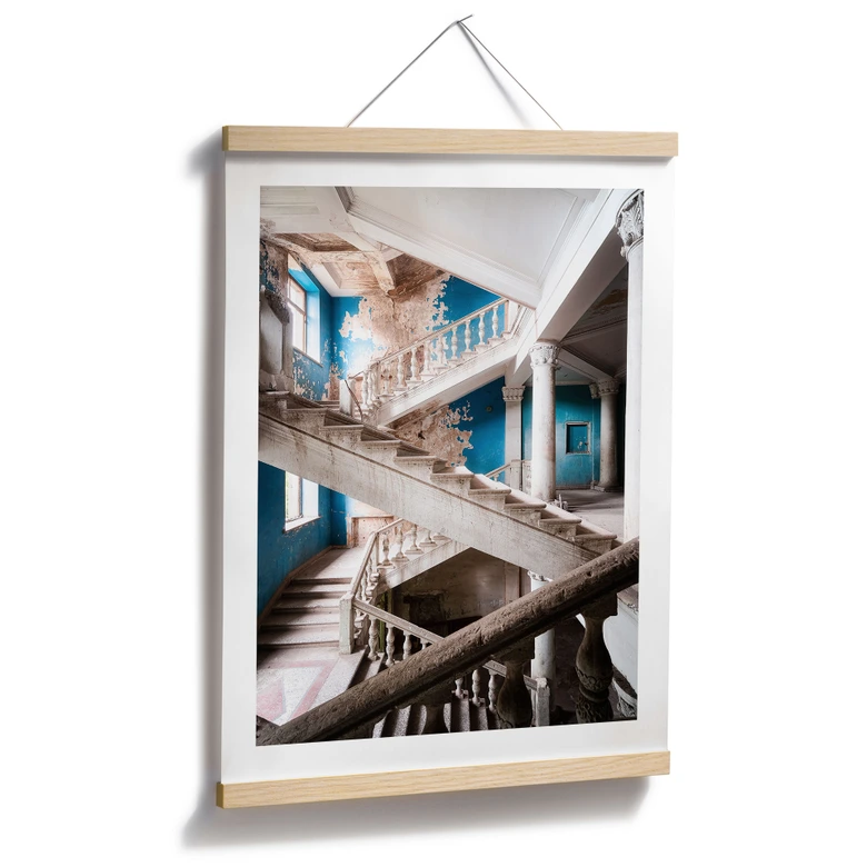 Poster Imponerande trappa med gammal charm - Robroek 