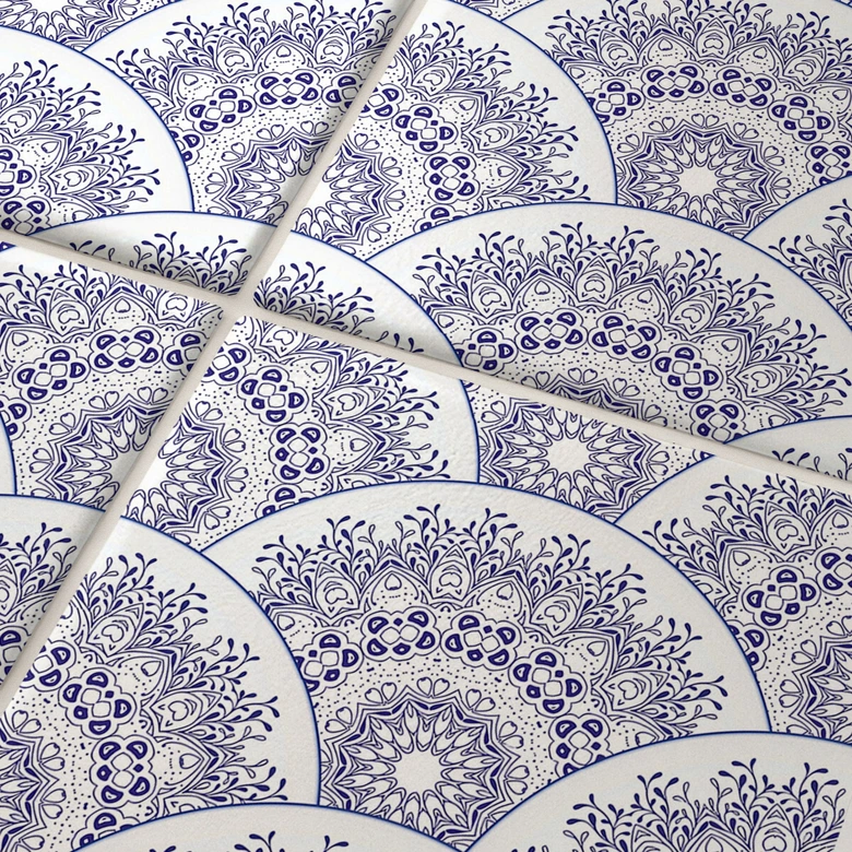 Fliesenaufkleber Geometrische Bögen mit floralem Muster in blau - 12er Set 
