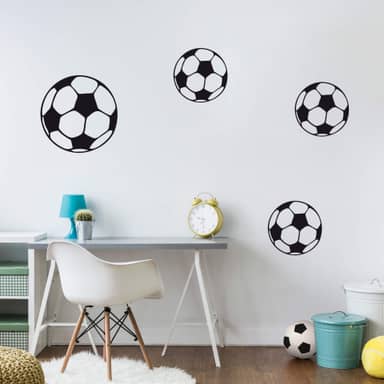 Muursticker met voetbalprint in zwart wit met naam